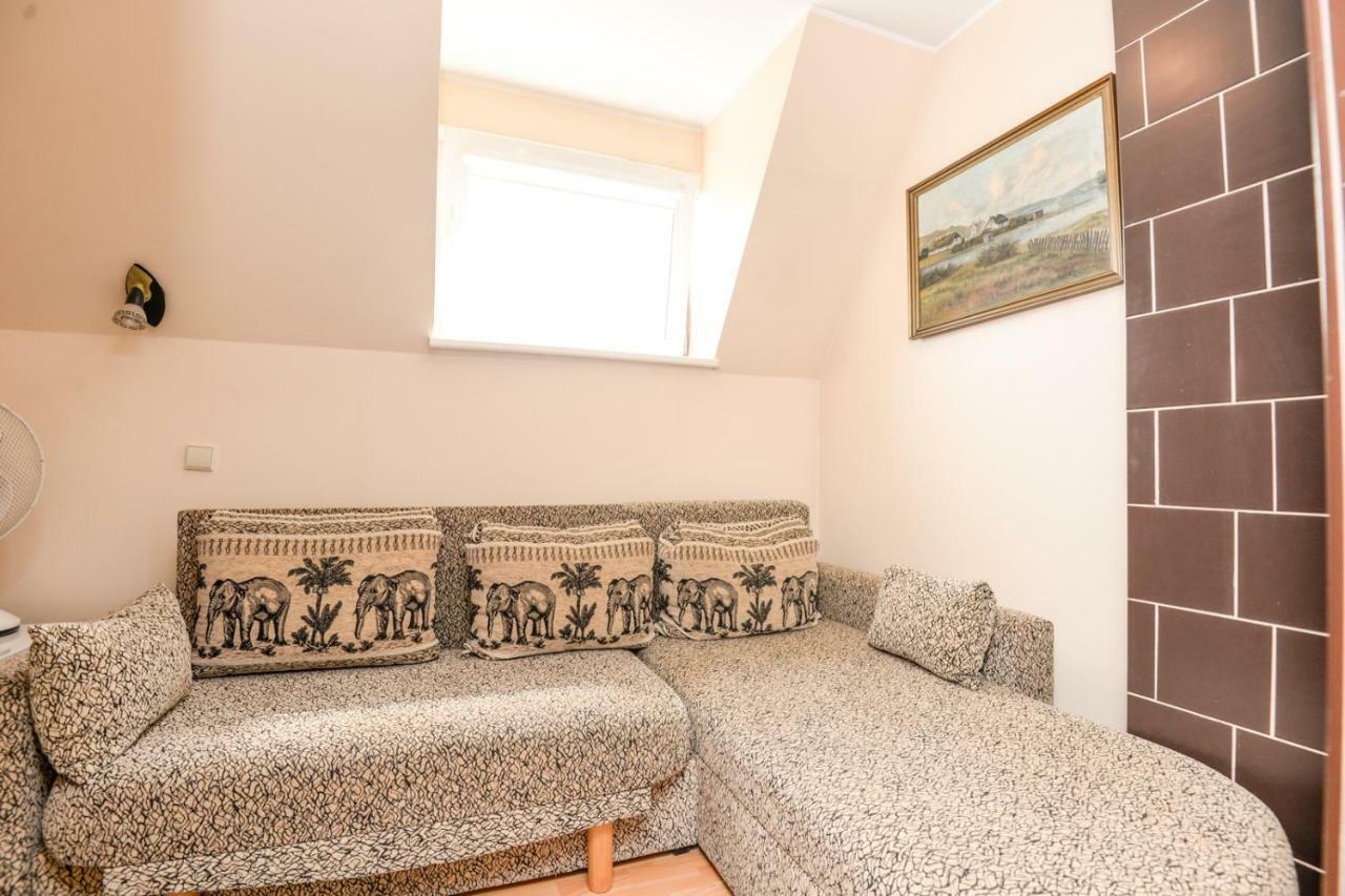 Columba Livia Guesthouse Palanga Eksteriør bilde